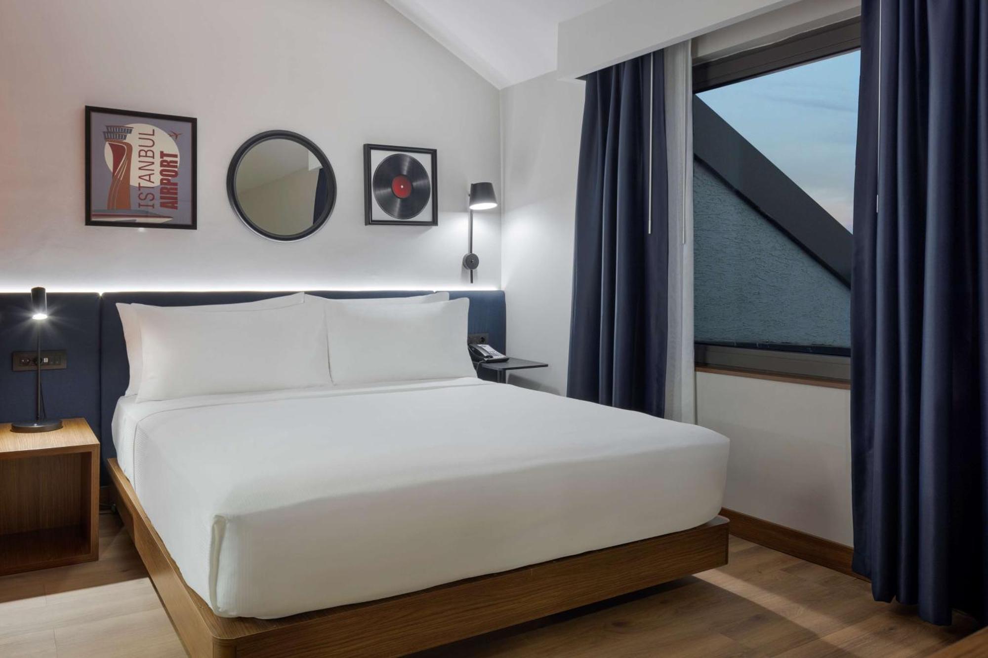 Hampton By Hilton Arnavutkoy Otel 4*